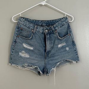 H&M Divided Distressed Ripped Denim Shorts High Rise